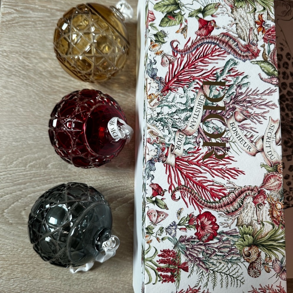 Dior Holiday Ornaments Set - Red, yellow,gray blue green 💯 Chrystal